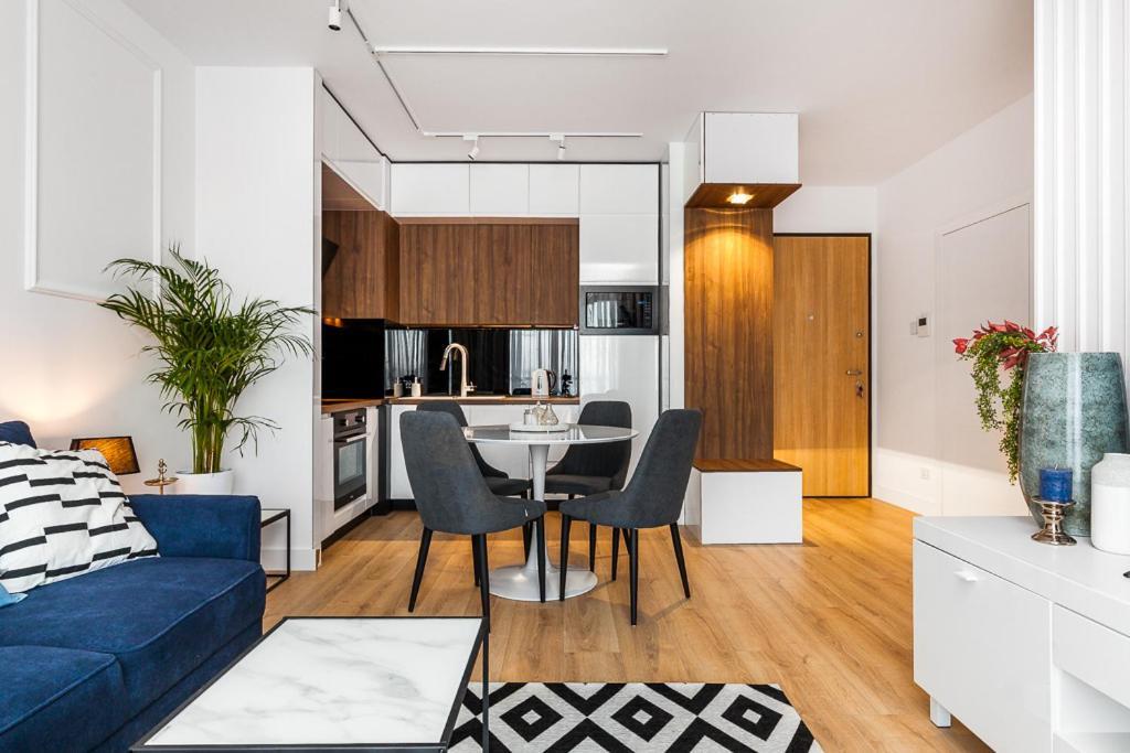 "Nowy Apartament" Sypialnia , Garaz, 1500 M Od Morza, Netflix 그단스크 외부 사진